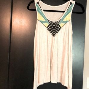 Le Lis Embroidered Tank